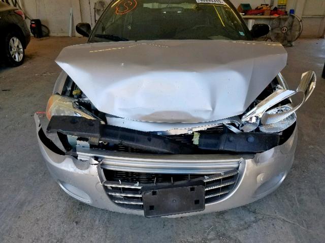 1C3EL45X64N113569 - 2004 CHRYSLER SEBRING LX SILVER photo 9