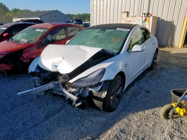 5YJ3E1EB4KF359550 - 2019 TESLA MODEL 3 WHITE photo 2