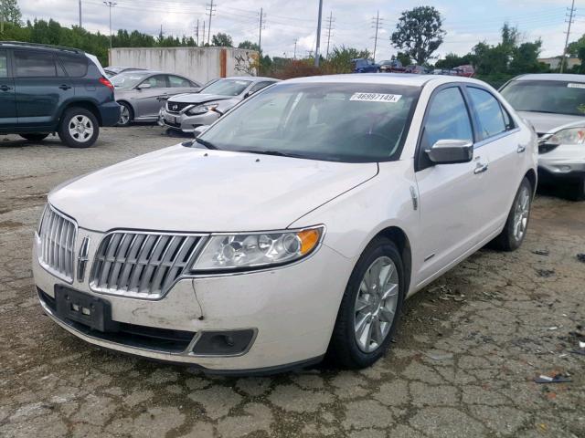 3LNDL2L36BR761138 - 2011 LINCOLN MKZ HYBRID WHITE photo 2