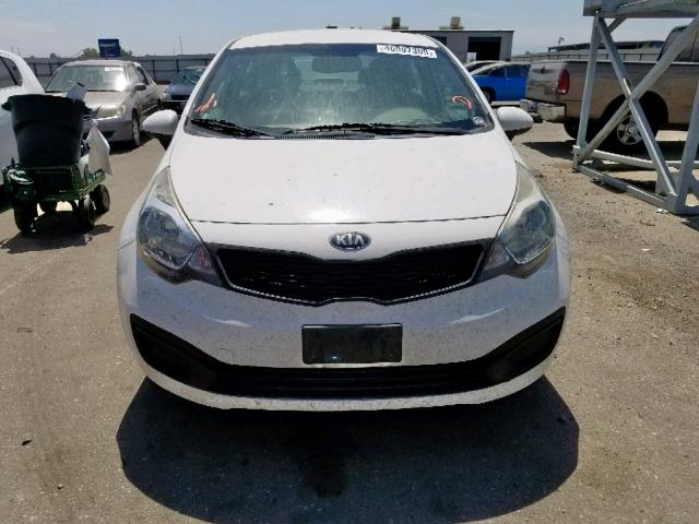 KNADM4A37D6178039 - 2013 KIA RIO LX WHITE photo 9