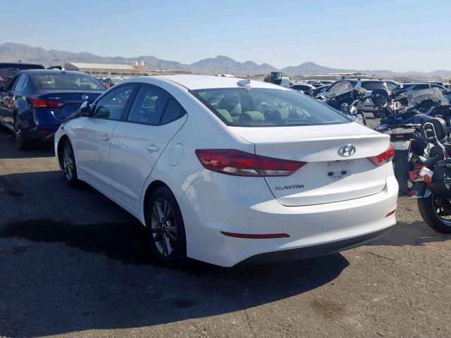 5NPD84LF7HH005910 - 2017 HYUNDAI ELANTRA SE WHITE photo 3