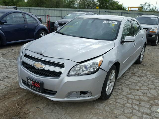 1G11C5SA2DF198462 - 2013 CHEVROLET MALIBU 1LT SILVER photo 2