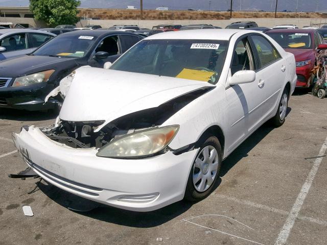 4T1BE32K84U323068 - 2004 TOYOTA CAMRY LE WHITE photo 2