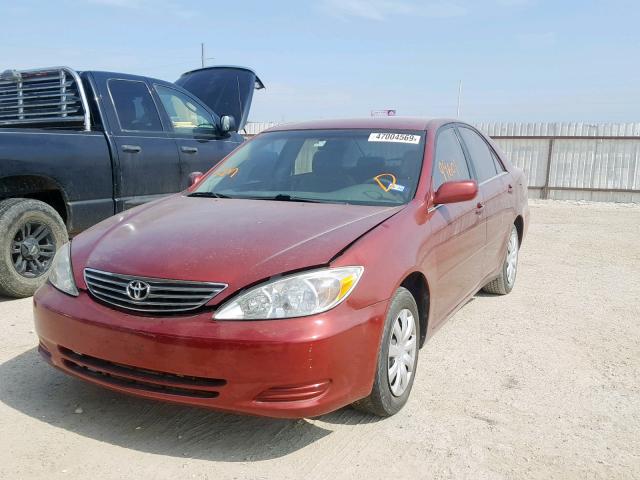 4T1BE32K74U302471 - 2004 TOYOTA CAMRY LE RED photo 2