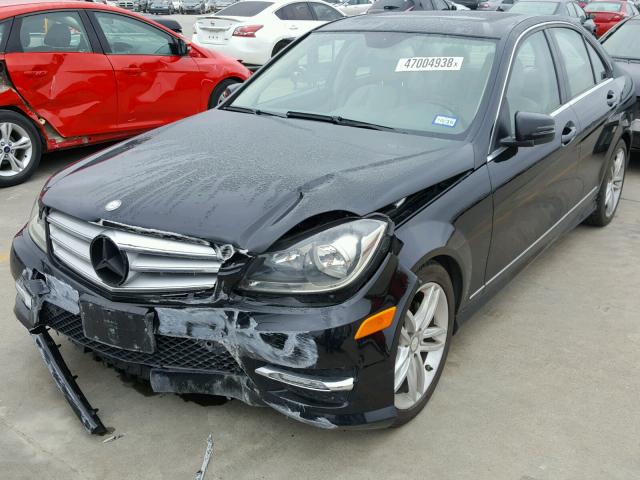 WDDGF4HB2DR262099 - 2013 MERCEDES-BENZ C 250 BLACK photo 2