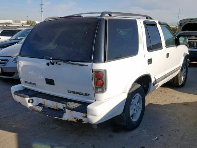 1GNDT13W4Y2378683 - 2000 CHEVROLET BLAZER WHITE photo 4