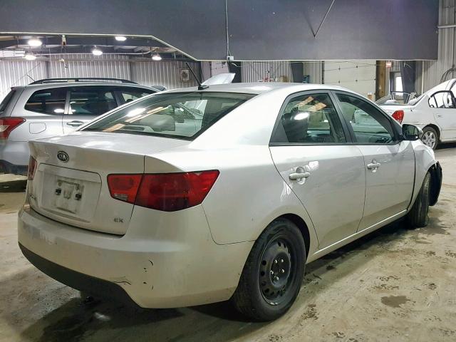 KNAFU4A20A5186727 - 2010 KIA FORTE EX SILVER photo 4