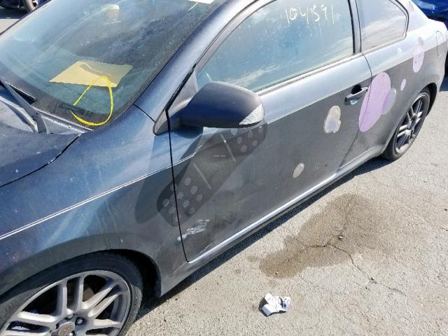 JTKDE167X60115705 - 2006 TOYOTA SCION TC ნაცრისფერი ფოტო 9