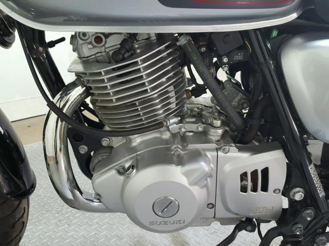 JS1NJ4CA8F2100501 - 2015 SUZUKI TU250 X SILVER photo 11