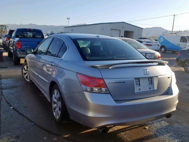 1HGCP3F80AA017448 - 2010 HONDA ACCORD EXL SILVER photo 3