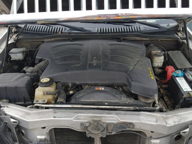 5LMEU68HX5ZJ12078 - 2005 LINCOLN AVIATOR 灰色 照片 7