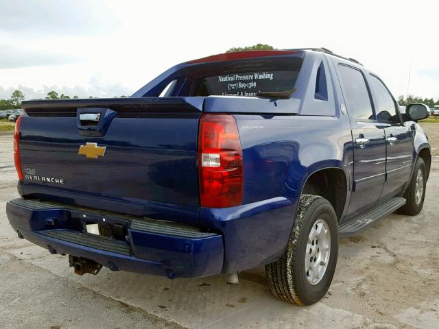 3GNMCEE05DG130850 - 2013 CHEVROLET AVALANCHE BLUE photo 4