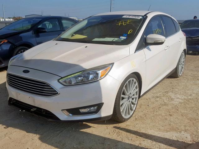 1FADP3N29GL252854 - 2016 FORD FOCUS TITA WHITE photo 2