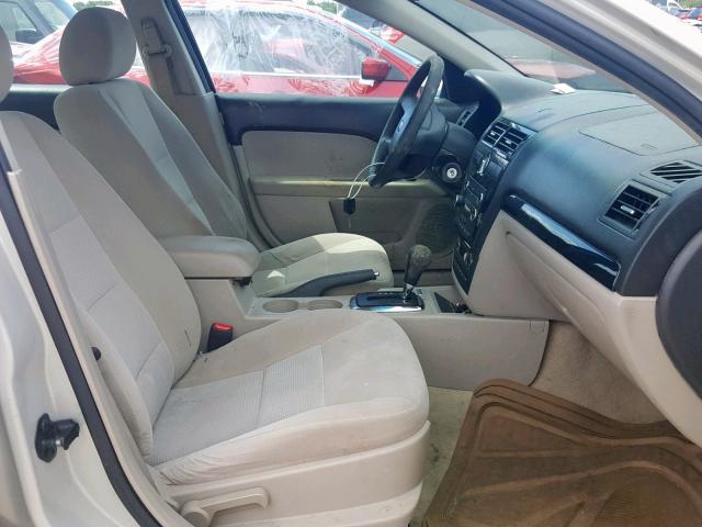 3FAHP08138R200559 - 2008 FORD FUSION SEL BEIGE photo 5