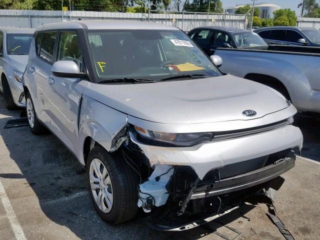 KNDJ23AU9L7038100 - 2020 KIA SOUL LX SILVER photo 1