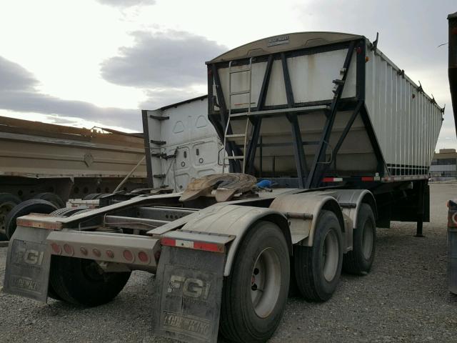 2LDHG283X9F048358 - 2009 LOAD TRAILER WHITE photo 4