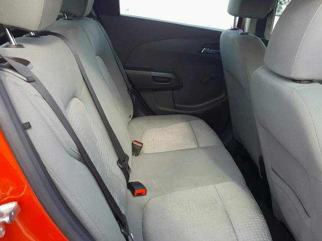 1G1JA6SH4C4140470 - 2012 CHEVROLET SONIC LS 橙色 照片 6