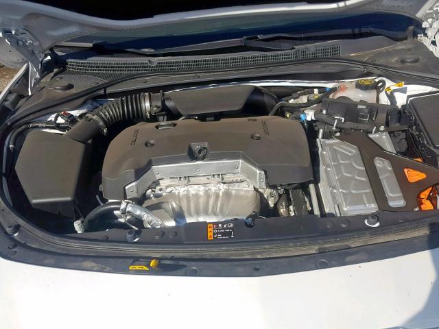 1G4ZP5SZ2JU105625 - 2018 BUICK LACROSSE E WHITE photo 7