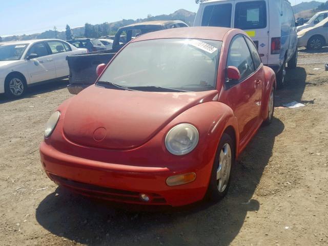 3VWBB61C1WM021392 - 1998 VOLKSWAGEN NEW BEETLE წითელი ფოტო 2