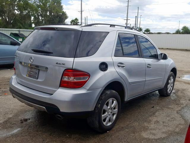 4JGBB86E76A131395 - 2006 MERCEDES-BENZ ML 350 SILVER photo 4