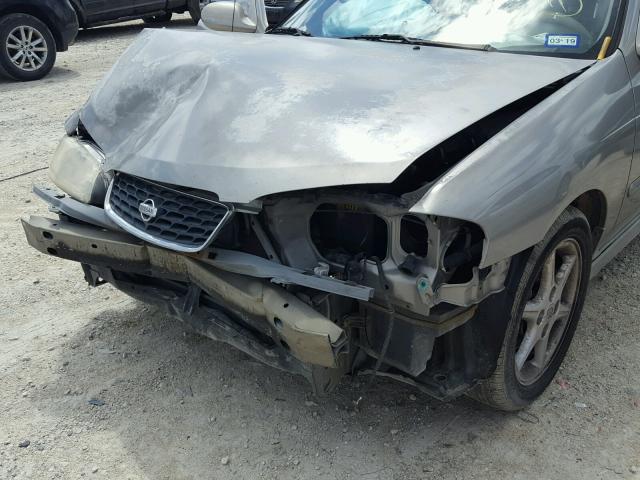 3N1BB51D1YL101809 - 2000 NISSAN SENTRA SE SILVER photo 9