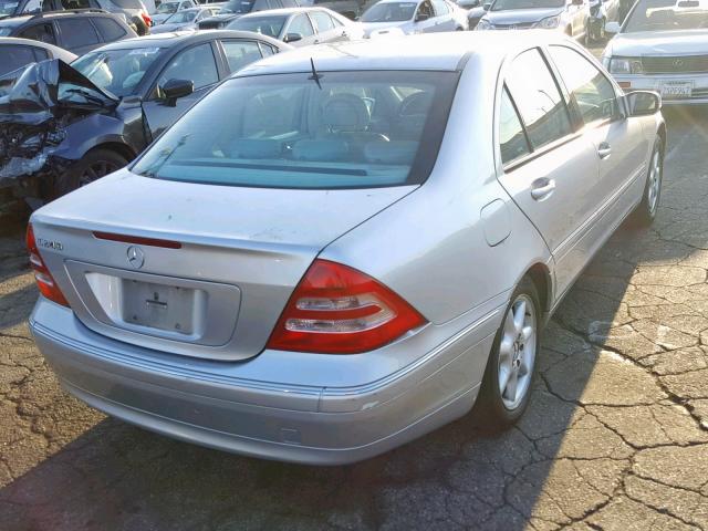 WDBRF61J32E003382 - 2002 MERCEDES-BENZ C 240 SILVER photo 4