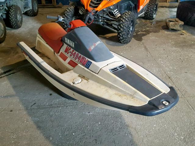 YAM20283H788 - 1988 YAMAHA JET SKI WHITE photo 1