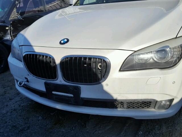 WBAKA83589CY34277 - 2009 BMW 750 I WHITE photo 9