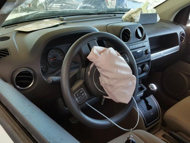 1C4NJCBA0GD675442 - 2016 JEEP COMPASS SP თეთრი ფოტო 9