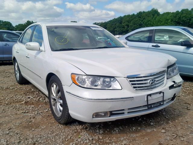 KMHFC46F88A290719 - 2008 HYUNDAI AZERA SE WHITE photo 1