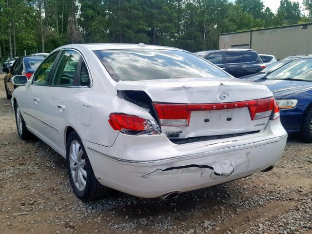 KMHFC46F88A290719 - 2008 HYUNDAI AZERA SE WHITE photo 3