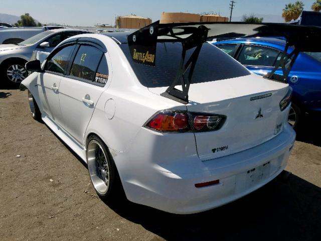 JA32U2FU5FU026077 - 2015 MITSUBISHI LANCER ES WHITE photo 3