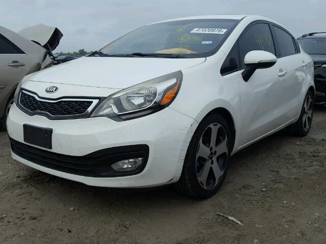 KNADN4A38D6168178 - 2013 KIA RIO EX WHITE photo 2