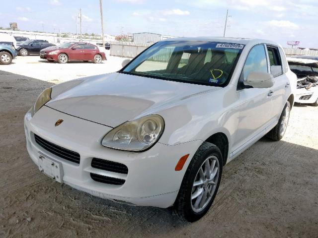 WP1AB29P46LA65840 - 2006 PORSCHE CAYENNE S WHITE photo 2