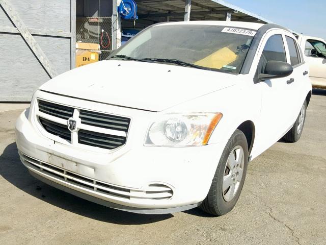 1B3HB28B38D757611 - 2008 DODGE CALIBER WHITE photo 2