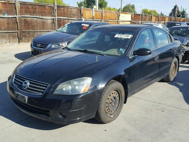 1N4BL11DX5C192398 - 2005 NISSAN ALTIMA SE BLACK photo 2