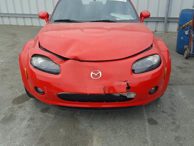 JM1NC25F060119679 - 2006 MAZDA MX-5 MIATA RED photo 9