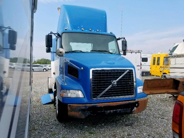 4V4M19GFX7N433744 - 2007 VOLVO VN VNM BLUE photo 1