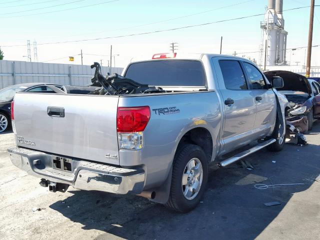 5TFDY5F17DX318136 - 2013 TOYOTA TUNDRA CRE SILVER photo 4