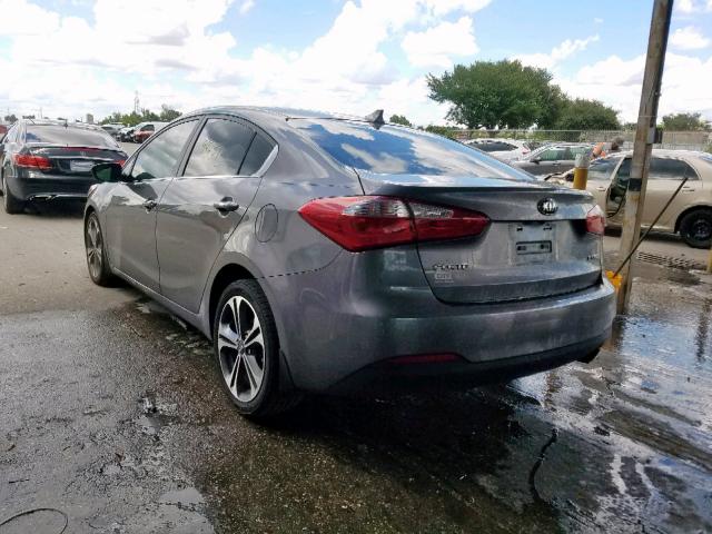 KNAFZ4A82G5529293 - 2016 KIA FORTE EX GRAY photo 3