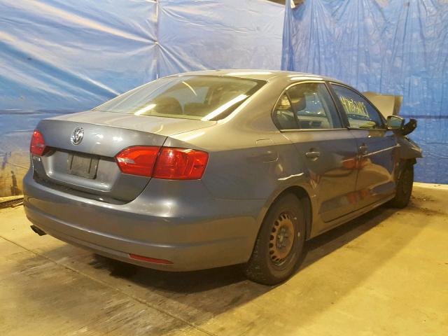 3VW2K7AJ2BM051791 - 2011 VOLKSWAGEN JETTA BASE GRAY photo 4