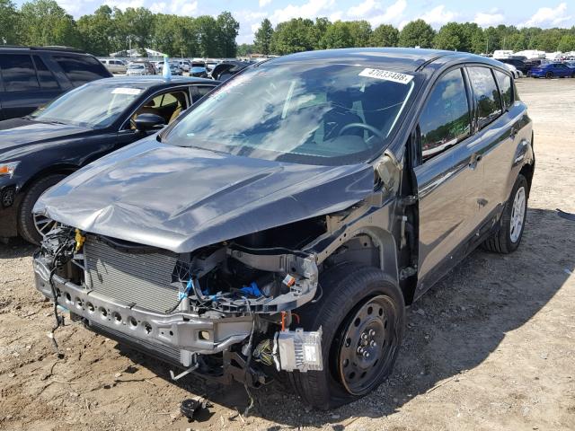 1FMCU0F7XJUA36807 - 2018 FORD ESCAPE S GRAY photo 2