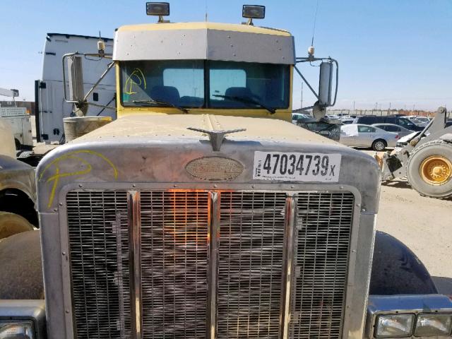 1XP5DR9X9XD473203 - 1999 PETERBILT 379 YELLOW photo 7