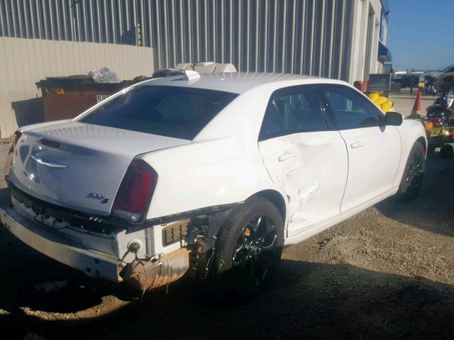 2C3CCAGG1KH610795 - 2019 CHRYSLER 300 S WHITE photo 4