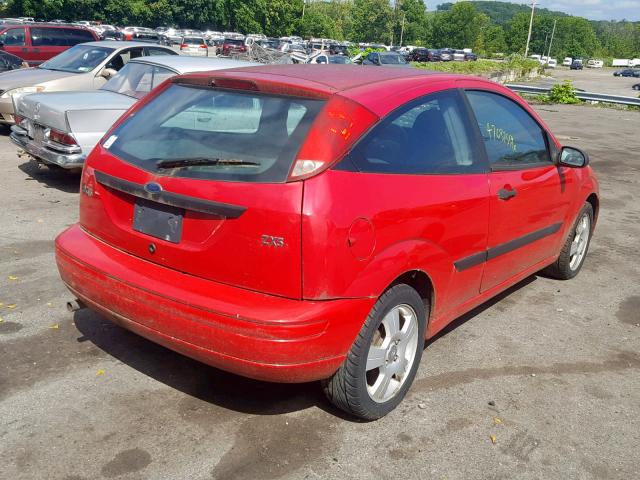 3FAFP31Z04R116623 - 2004 FORD FOCUS ZX3 RED photo 4