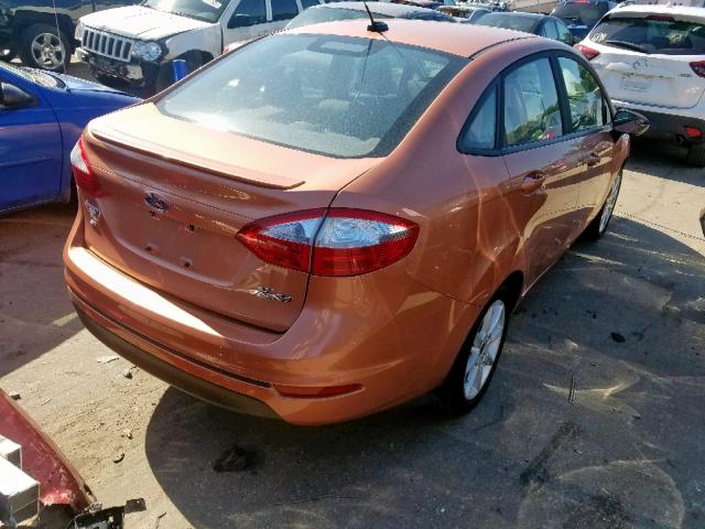 3FADP4BJ2HM155609 - 2017 FORD FIESTA SE ORANGE photo 4