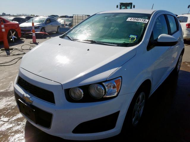 1G1JA6SH5G4106057 - 2016 CHEVROLET SONIC LS WHITE photo 2