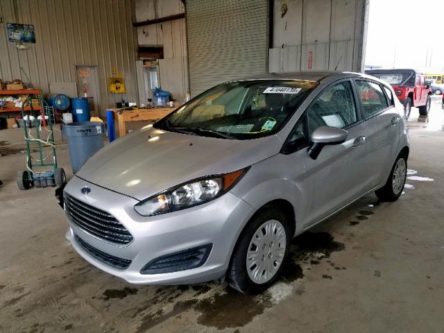 3FADP4TJXGM170971 - 2016 FORD FIESTA S SILVER photo 2