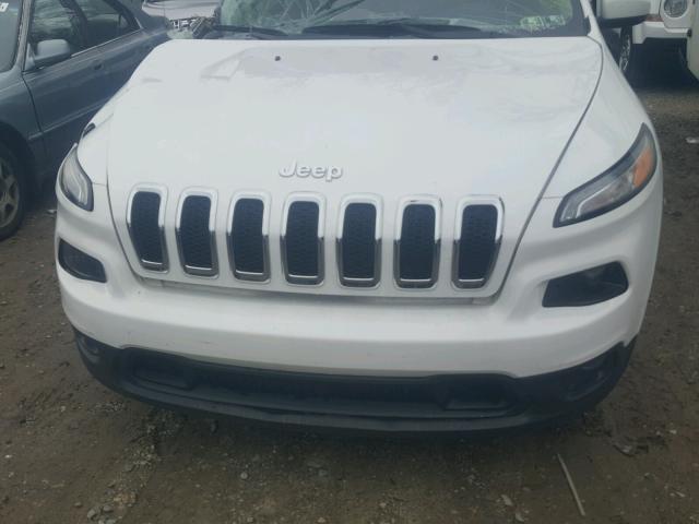 1C4PJMCB6JD521251 - 2018 JEEP CHEROKEE L WHITE photo 7