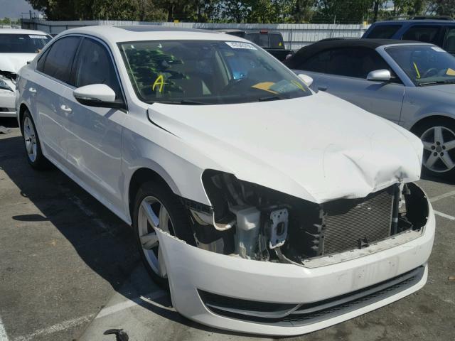 1VWBP7A35CC042346 - 2012 VOLKSWAGEN PASSAT SE WHITE photo 1